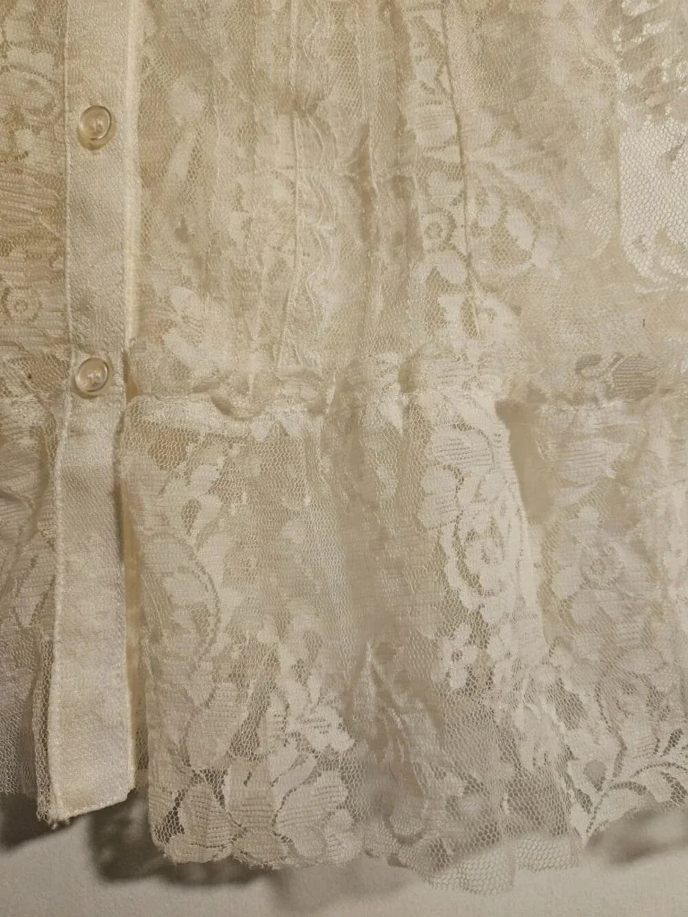 American Rag Lace Boho Top Cream Button Front Tie Neck Size M - Picture 4 of 5